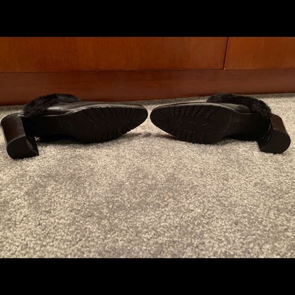 Matisse Black heel with fur accent - Picture 5 of 10